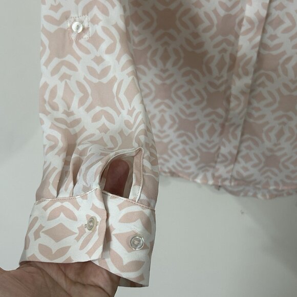 THE LIMITED LS Blouse Geometric Pink White Roll Tab Tunic Top Collared Sz L - Picture 9 of 9